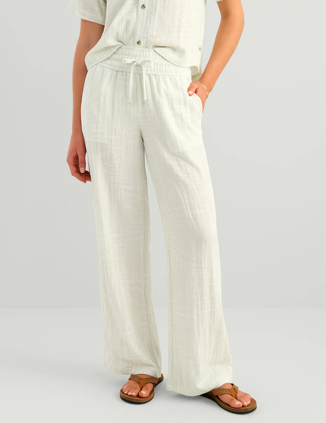WOMEN'S NEW